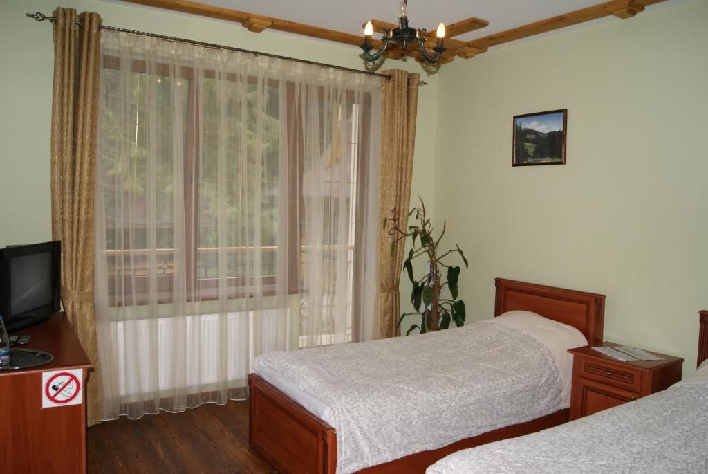 Отель Отель Дикий Мёд Татаров